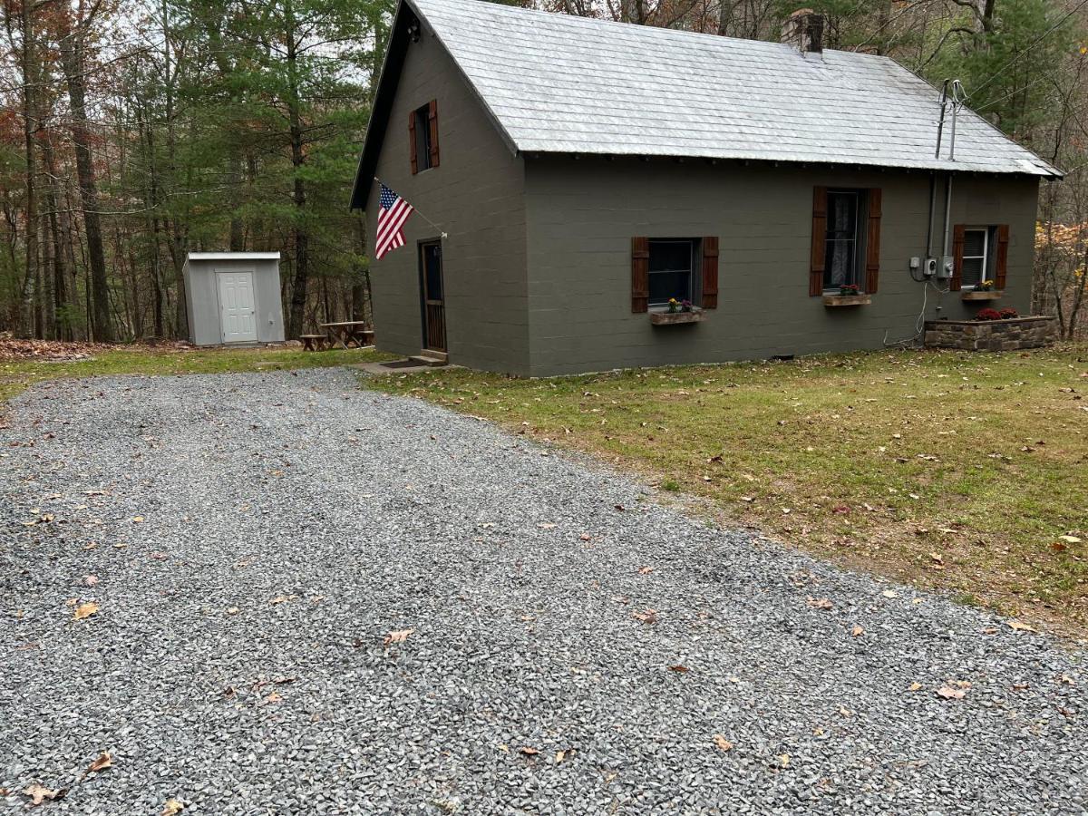 Buckhorn Cabin Mathias Exterior photo